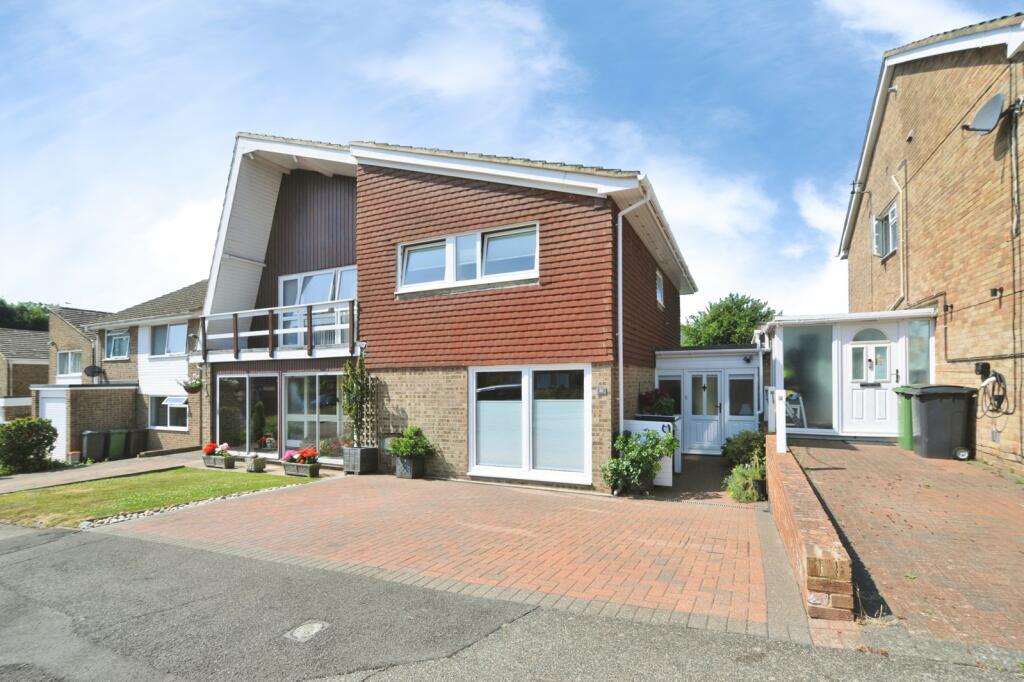 Main image of property: Oakhurst Close, Hastings, East Sussex, TN34