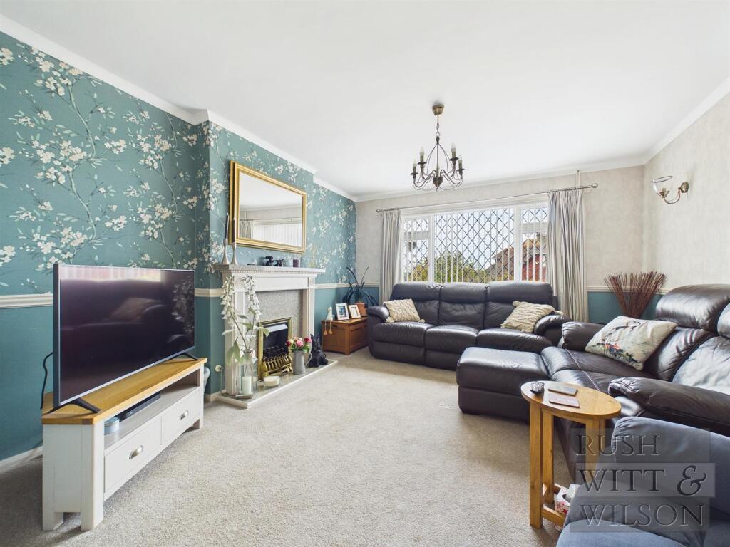 House in Tonbridge - View 2
