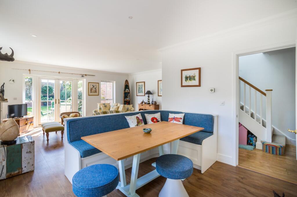 House in Shepperton, Surrey - View 5