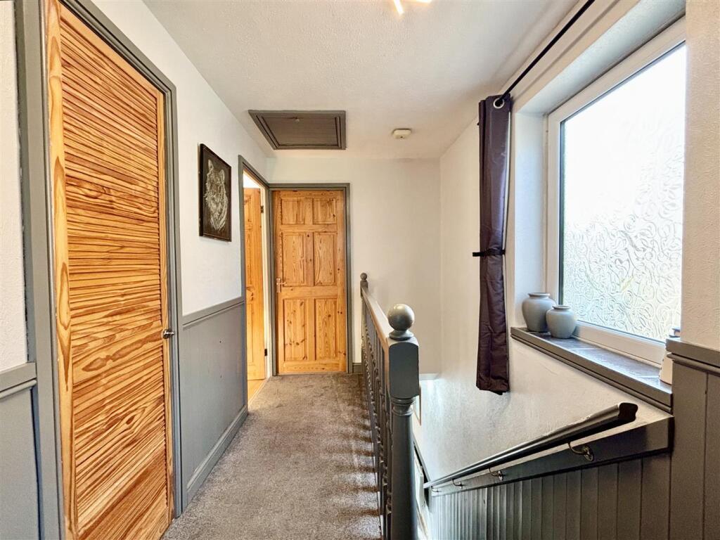 Additional image 12 of Hunters Park Avenue, Clayton, Bradford