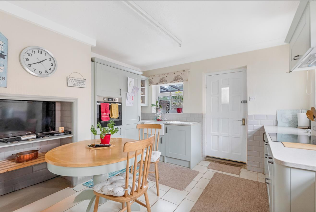 House in Little Harrowden - View 4