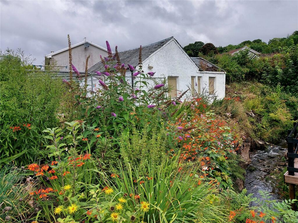 Main image of property: Garelochhead, Helensburgh, G84