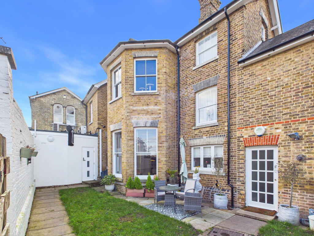 Main image of property: Knight Street, Sawbridgeworth, CM21 9AX