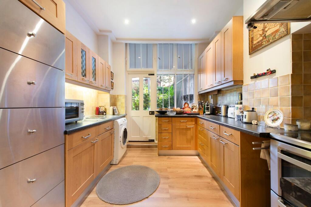 Main image of property: Stirling Mansions, Canfield Gardens, South Hampstead, NW6