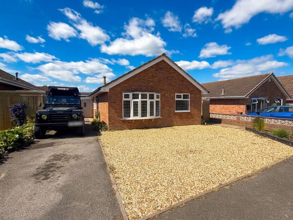Main image of property: Sycamore Drive, Holbury, SO45