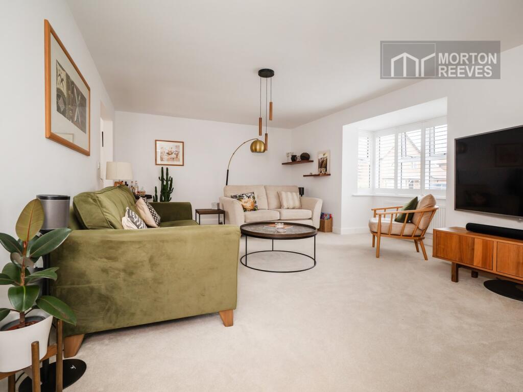 Waterton Close, Blofield Heath, NR13 photo 3