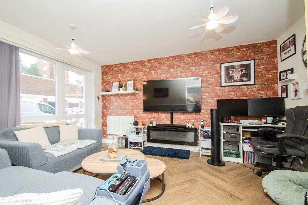 Apartment in Lichfield - View 4
