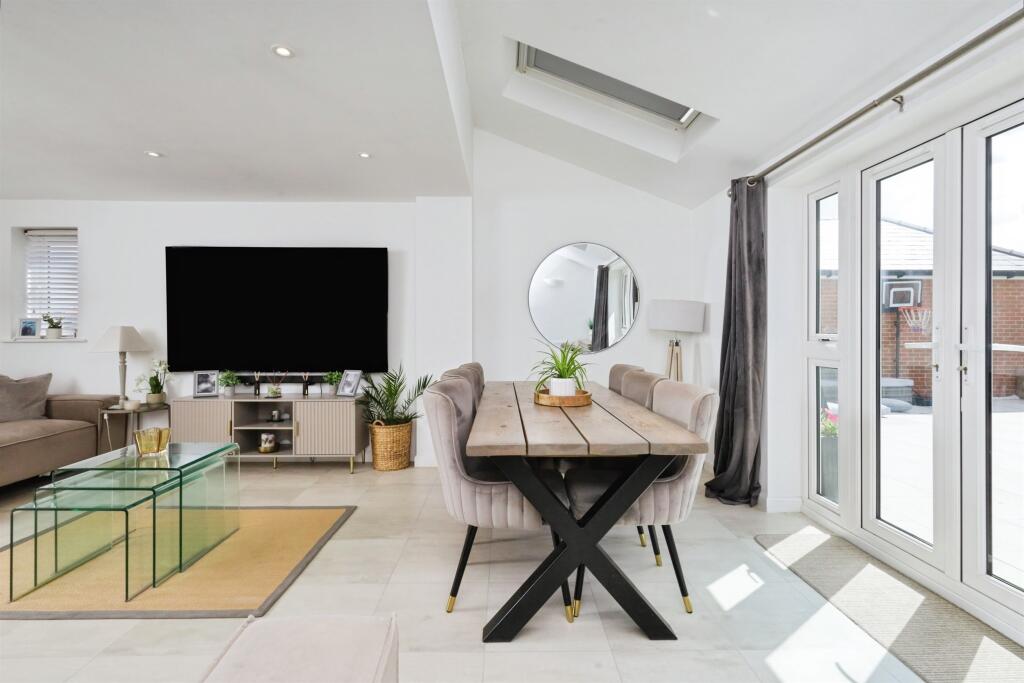 Coniston Avenue, Eastbourne - View 4
