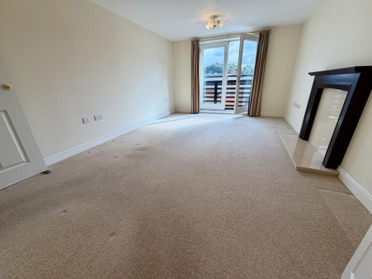 31 Pownall Road,  Ipswich photo 2
