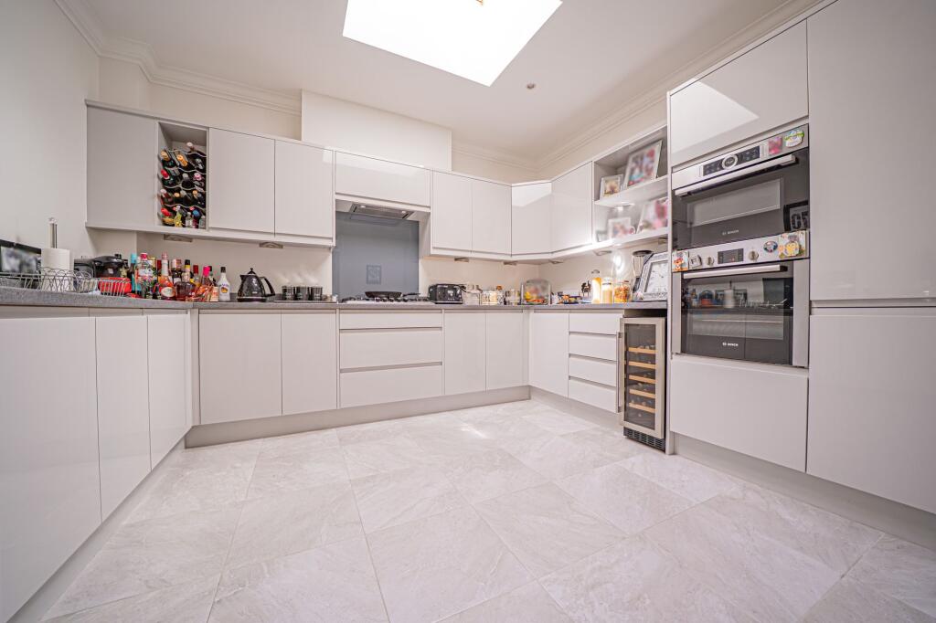 Additional image 2 of Crabmill Close, Knowle, B93
