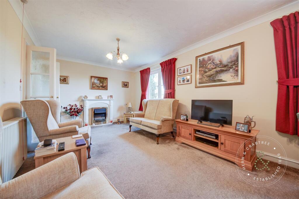 1-bed house on Mclay Court, St. Fagans Road, Fairwater, Cardiff, £85,000