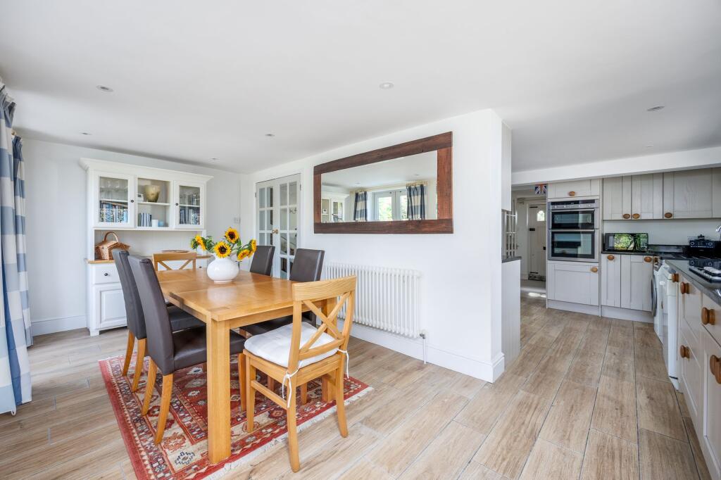 House in Tonbridge - View 5