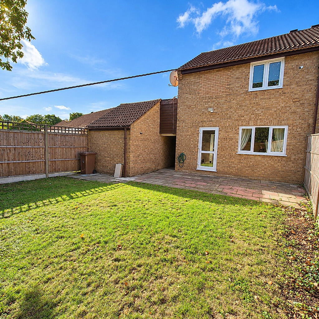 House in Peterborough - View 4