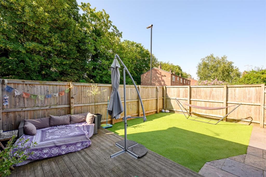 House in York - View 2