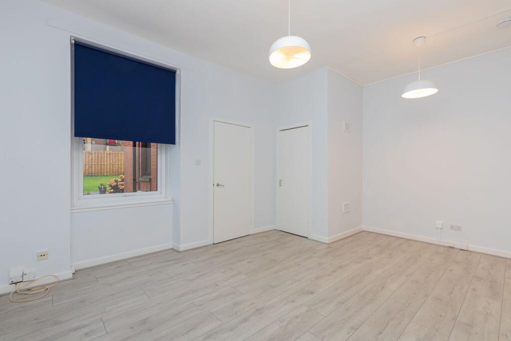 East Thornlie Street, Wishaw, ML2 photo 3