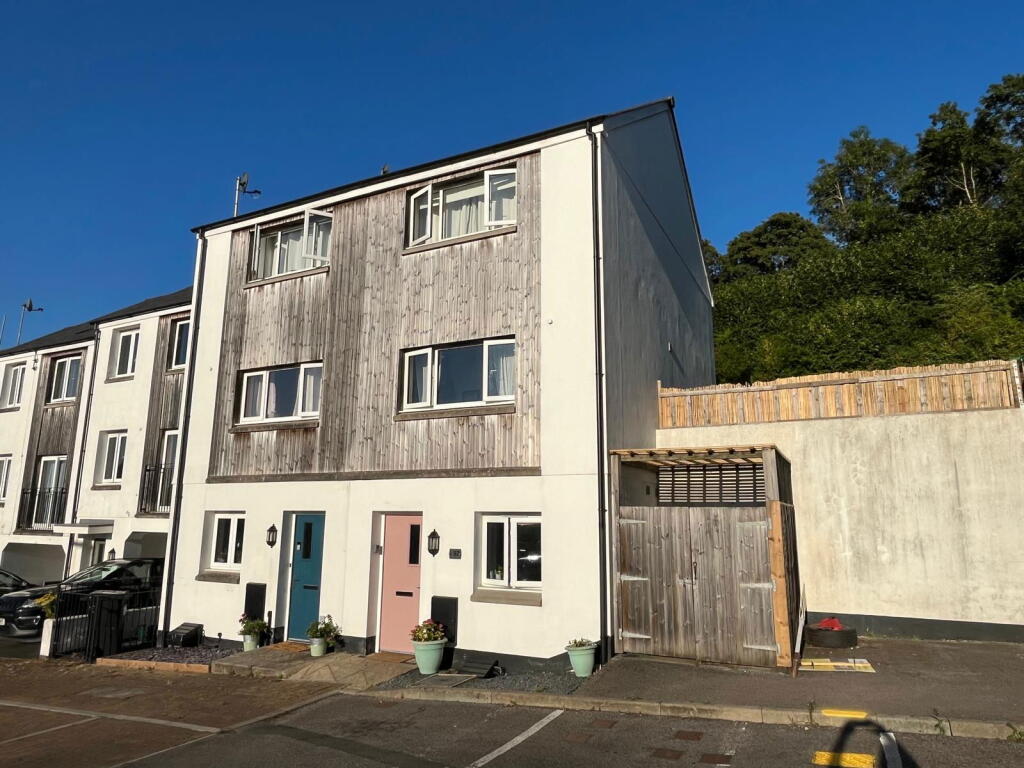 Main image of property: Saddleback Close, Ogwell