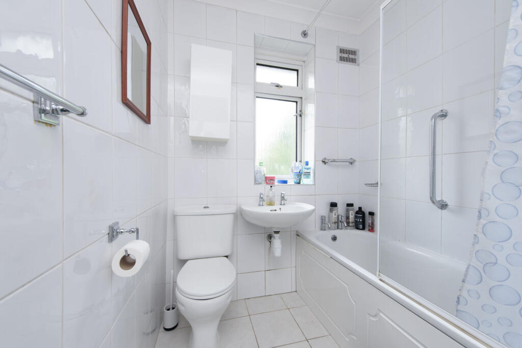 Apartment in London - View 6