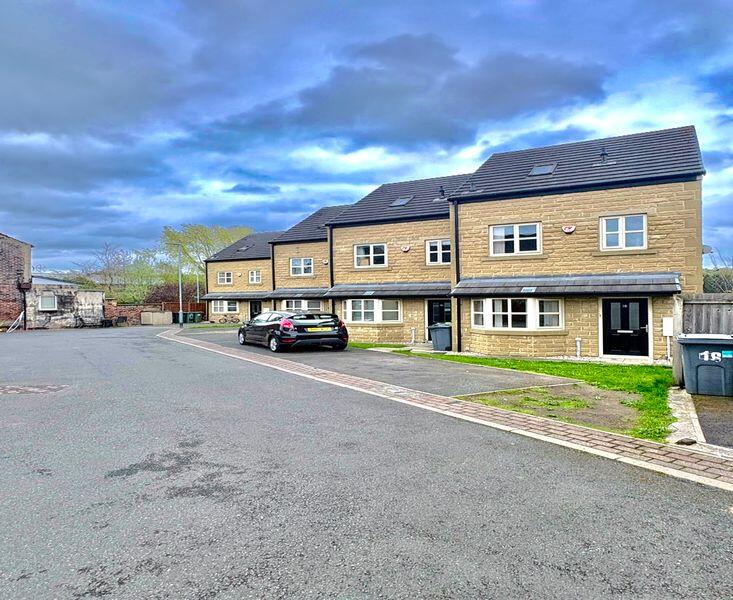 Main image of property: 18 Buttercup Drive, Cleckheaton, West Yorkshire, BD19