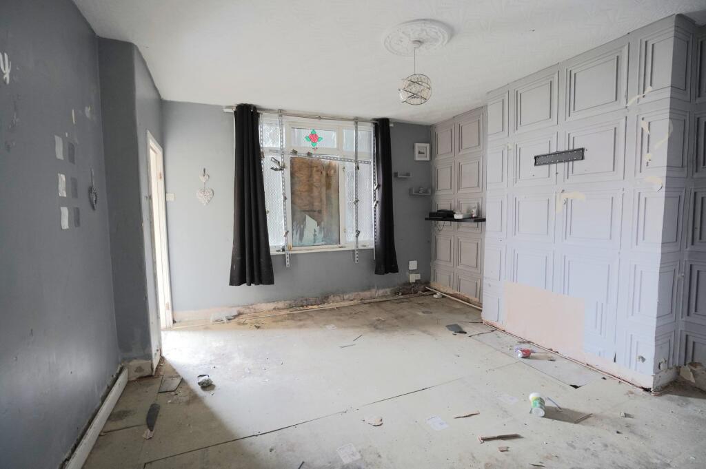 House in Doncaster - View 2
