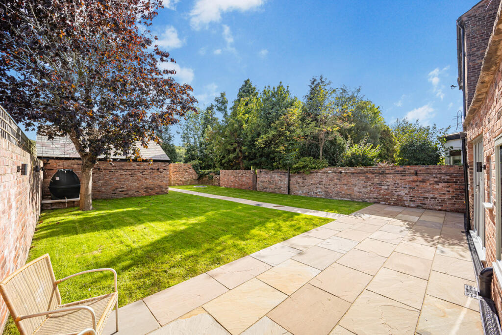 Courtyard Cottage, Chester photo 2