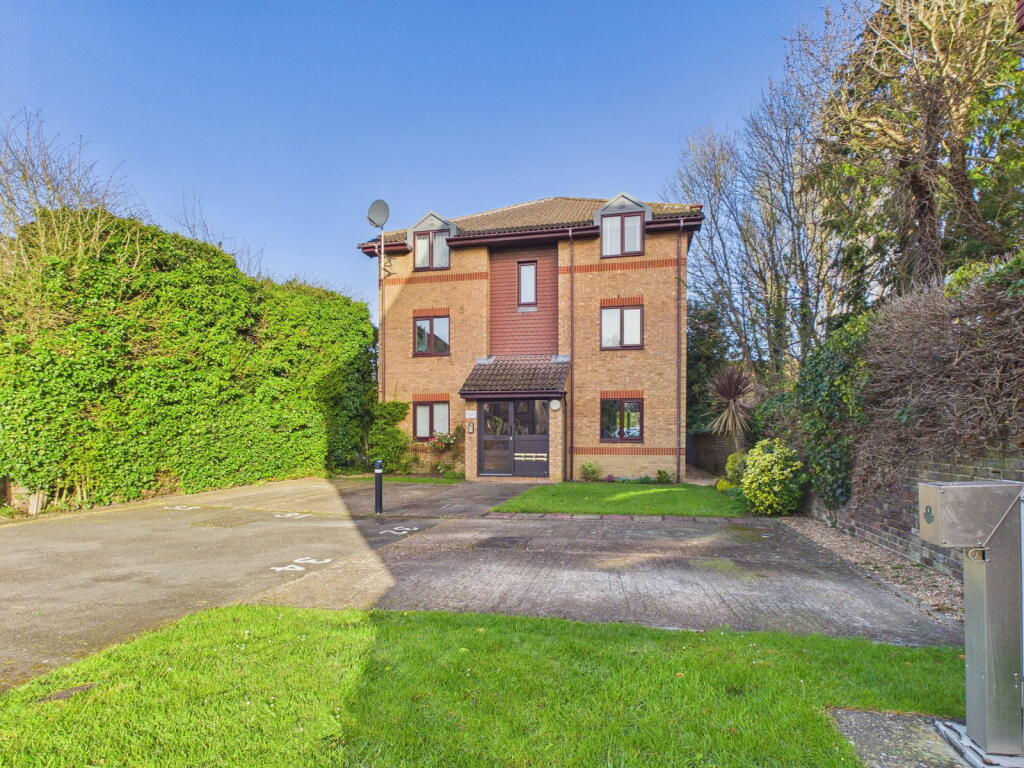 Main image of property: Westlands, Kings Road, Horsham, West Sussex