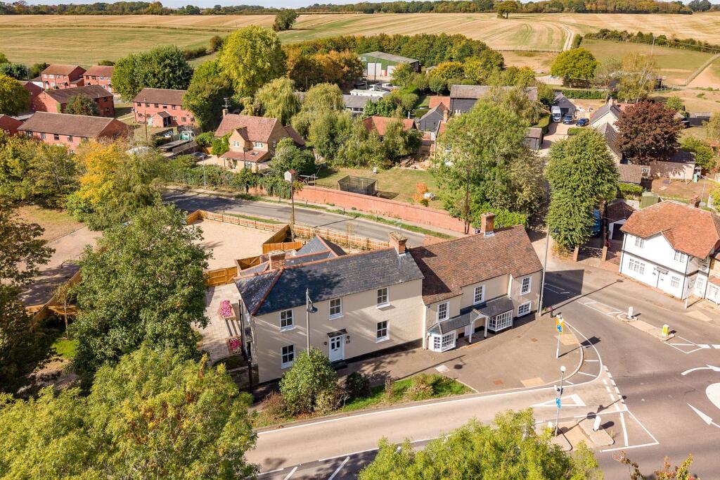 House in Stevenage - View 2
