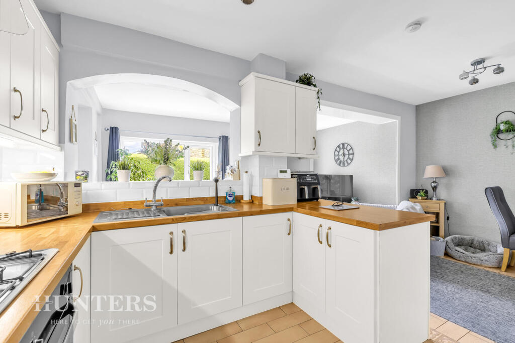 House in Rochdale, Clough - View 3