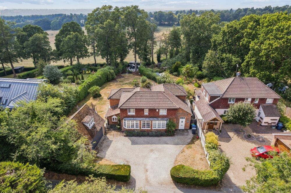 Main image of property: Beacon Hill, Penn, High Wycombe, Buckinghamshire, HP10