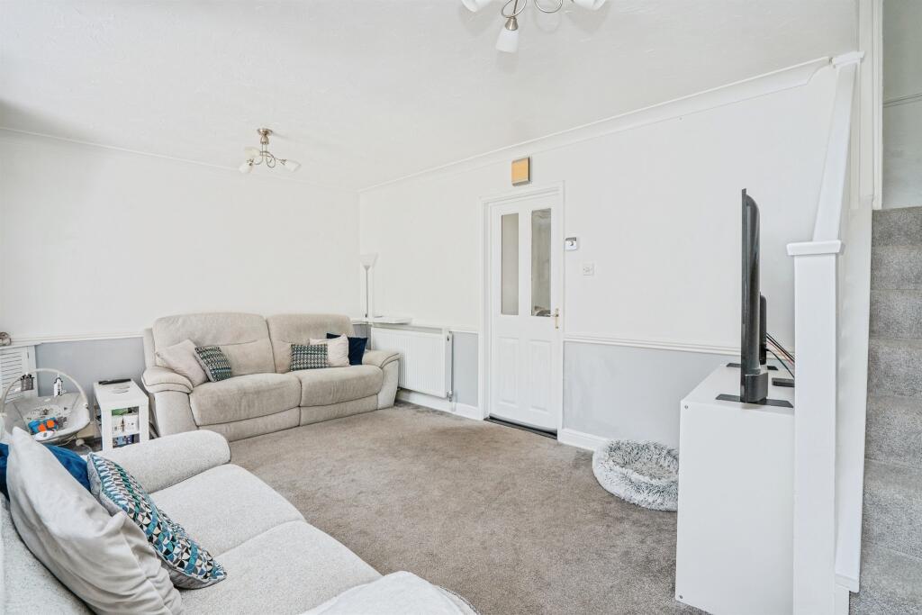 Hartwell Road, Portsmouth - View 3
