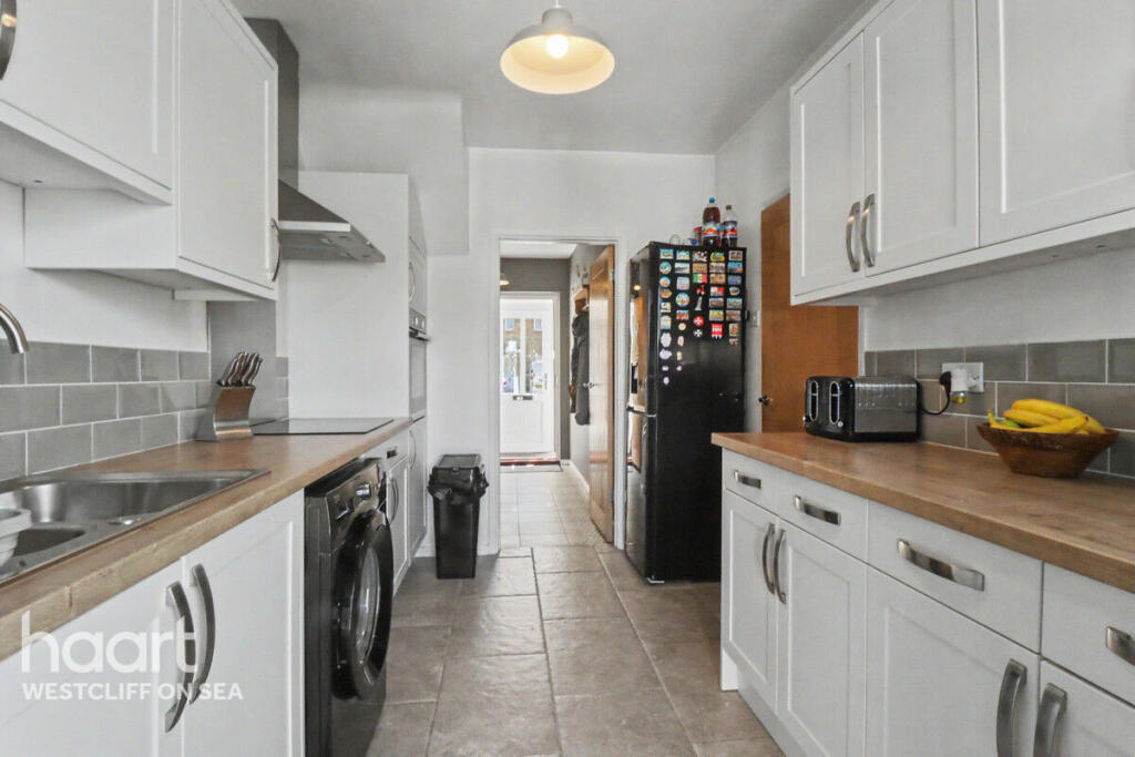 St Lukes Road, Southend-on-Sea photo 4