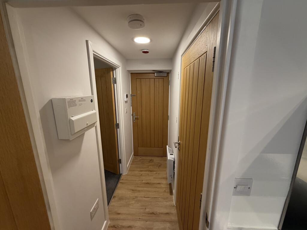 Apartment in Northampton, West Northamptonshire - View 5