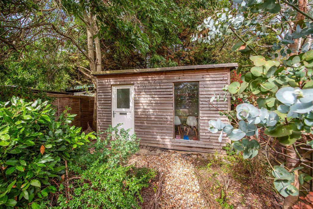 House in Portsmouth - View 4