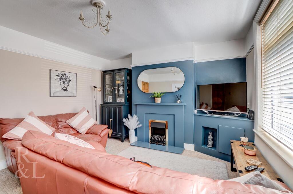 House in Nottingham, Ruddington - View 3