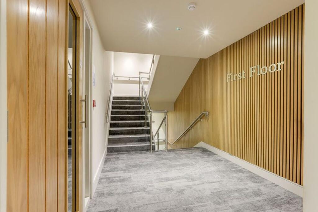 Apartment in Mansfield, Nottinghamshire - View 5