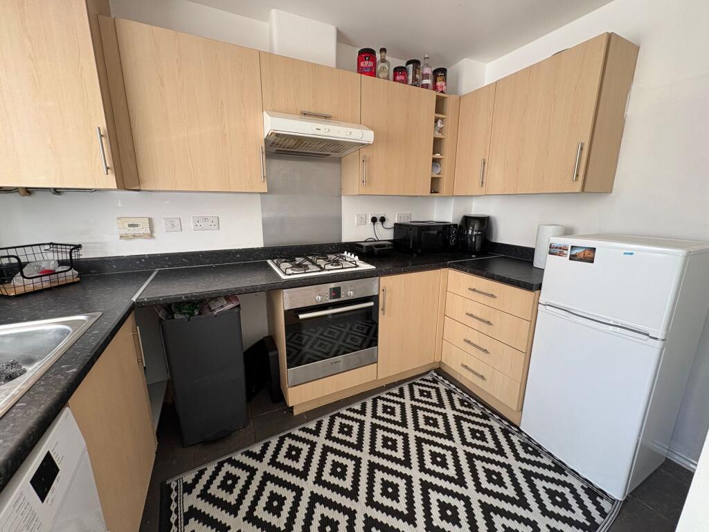House in Cherwell, Grimsbury, Banbury - View 6