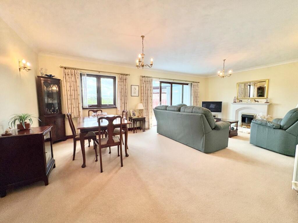 House in Sunnybrow, Greater Willington - More
