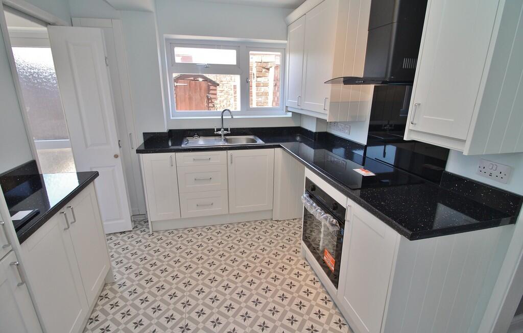 House in Havant, West Leigh - View 4