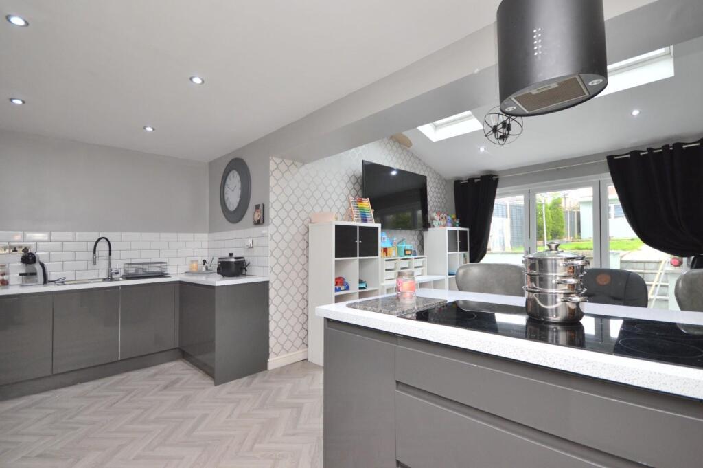 House in Bristol, Hartcliffe - View 3