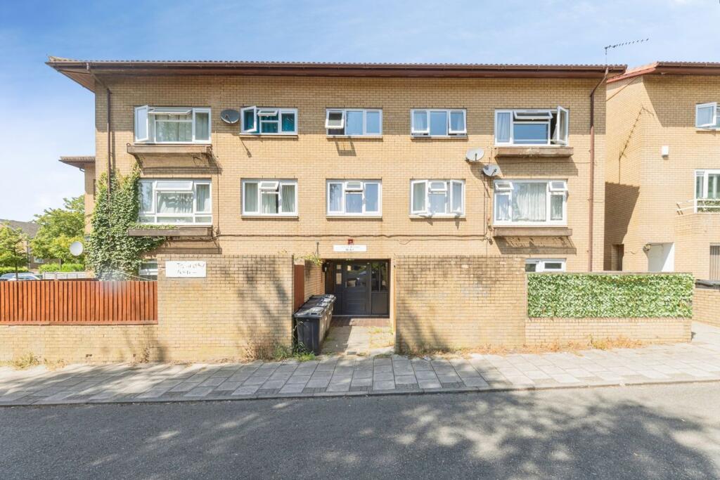 Main image of property: Talland Avenue, Fishermead, Milton Keynes, MK6