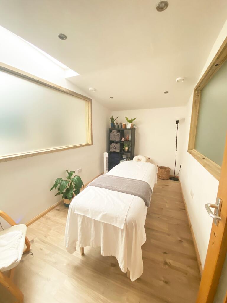 Beauty Room