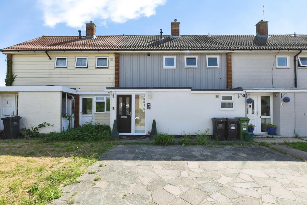 Main image of property: The Upway, Basildon, Essex, SS14