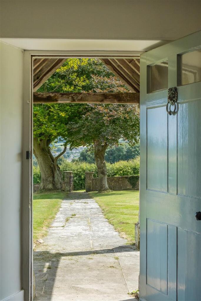 Appuldurcombe Farmhouse - View 5