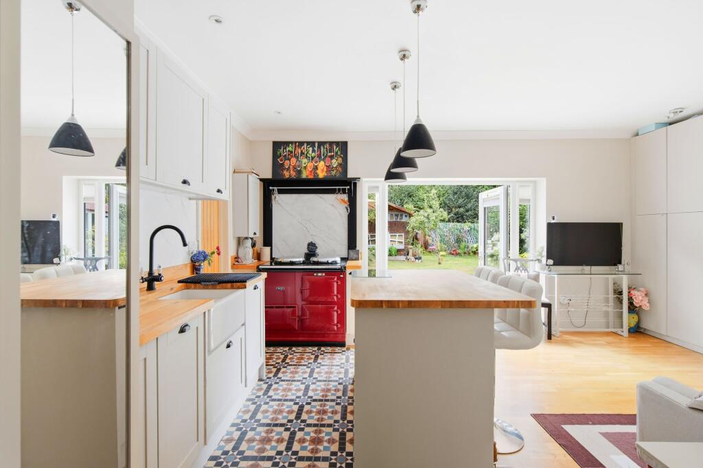 House in Sunningdale, Windsor and Maidenhead - View 5