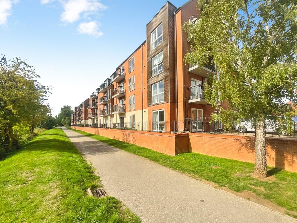 Apartment in Lincoln - View 5