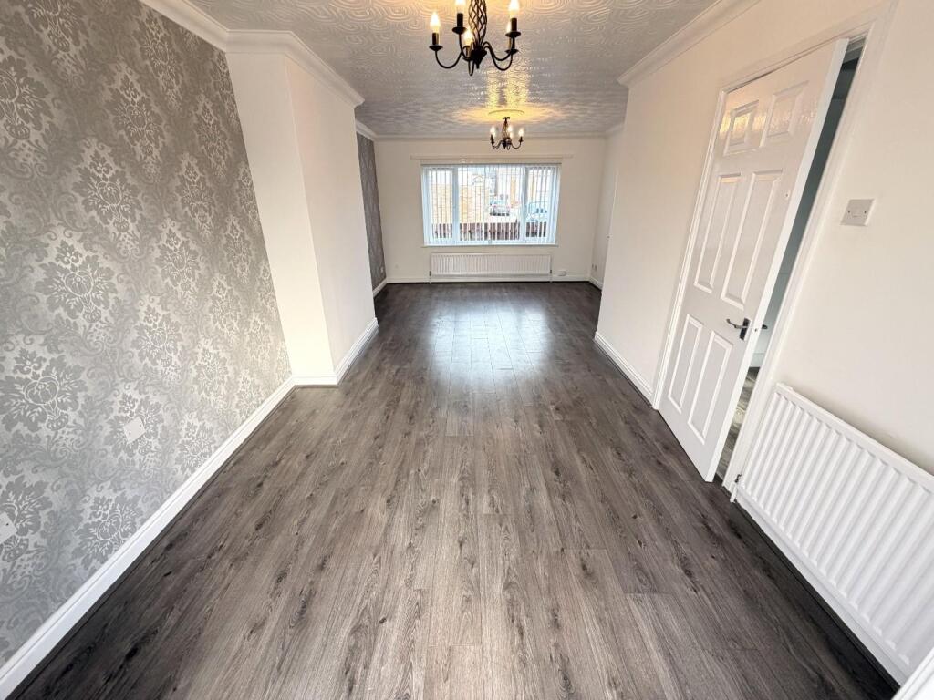 House in Stockton-on-Tees, Hartlepool - More