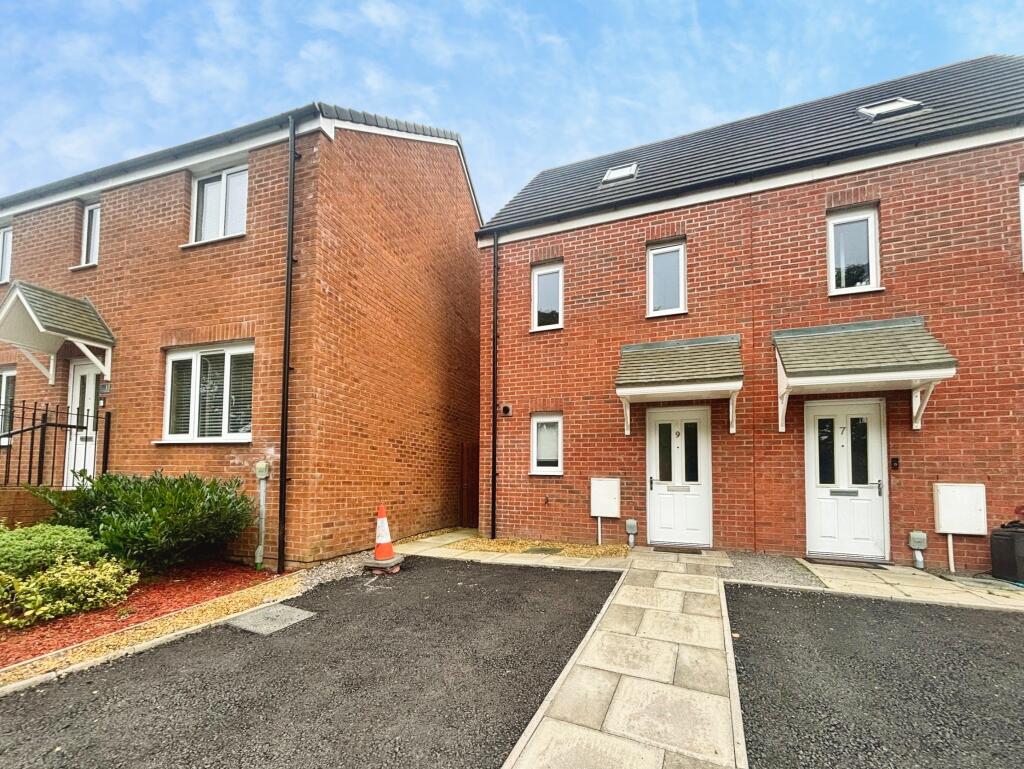 Main image of property: Heol Y Nant, Llanilid
