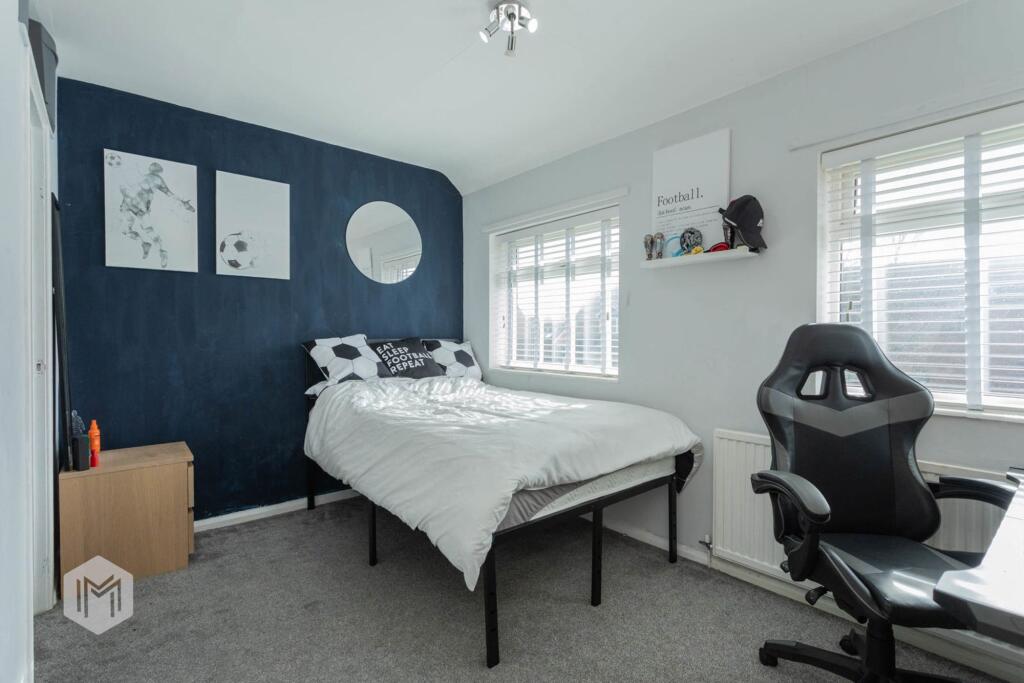 House in Warrington, Culcheth and Glazebury - More