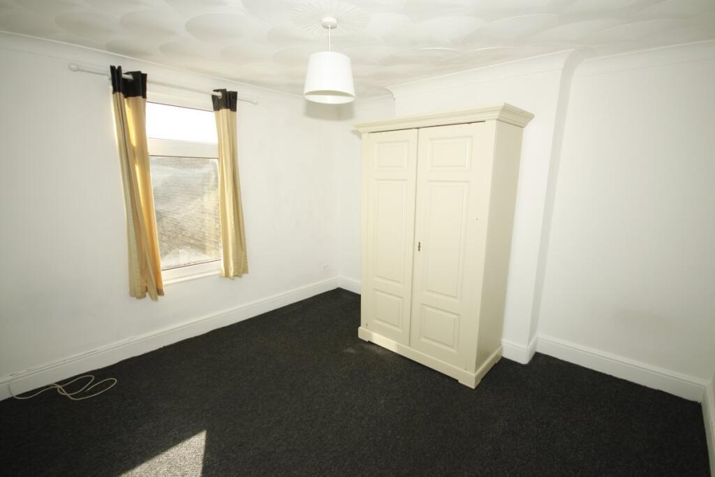 Apartment in Rochester - View 4