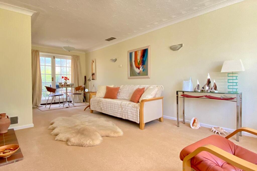 House in New Forest, Ringwood - More