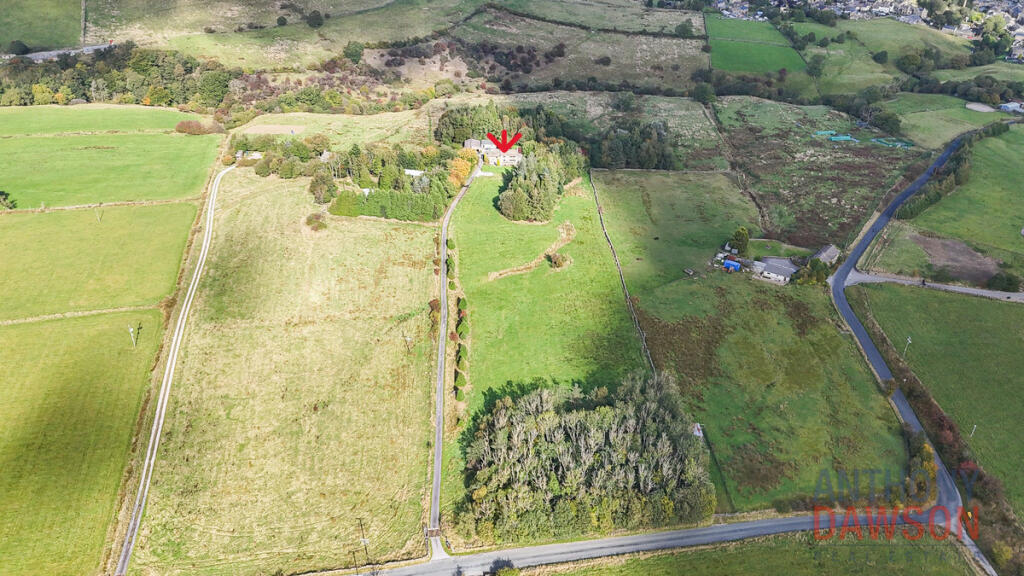 Burnley Road, Colne, BB8 - View 4
